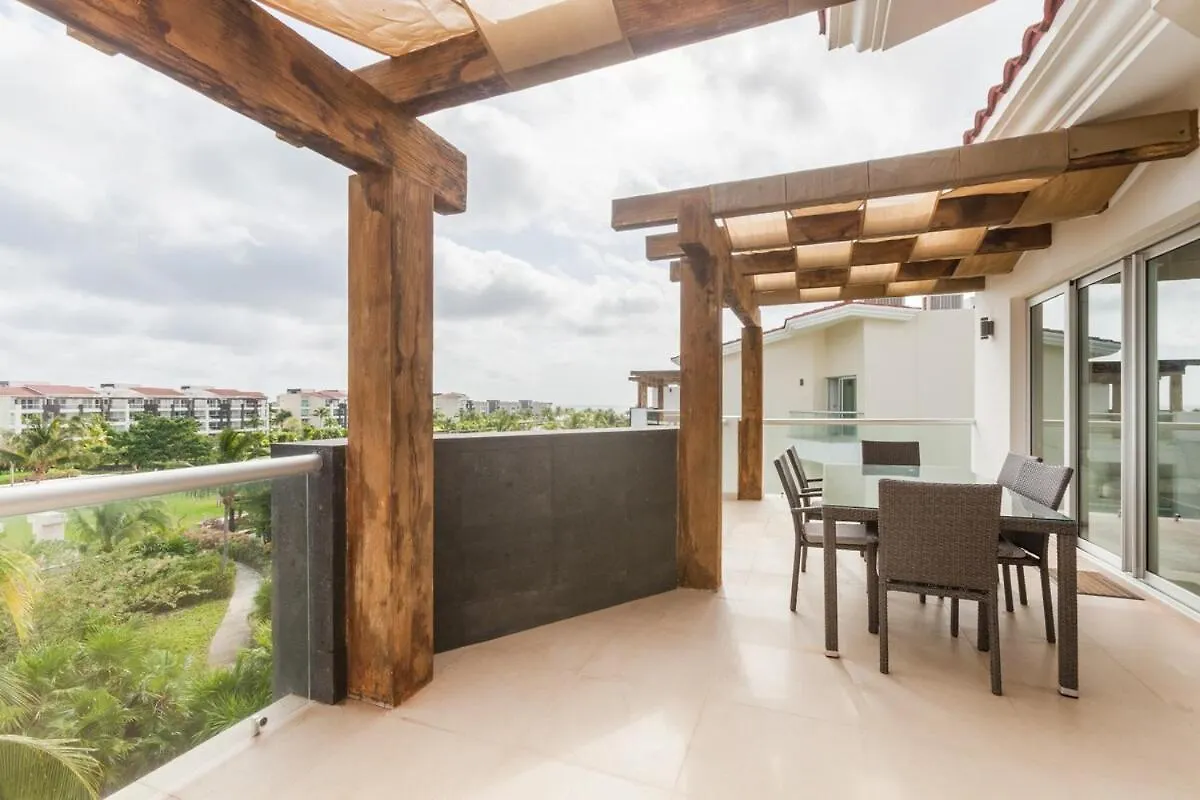 Luxury Ocean View Private Jacuzzi Mareazul Apartment Playa del Carmen 0*,