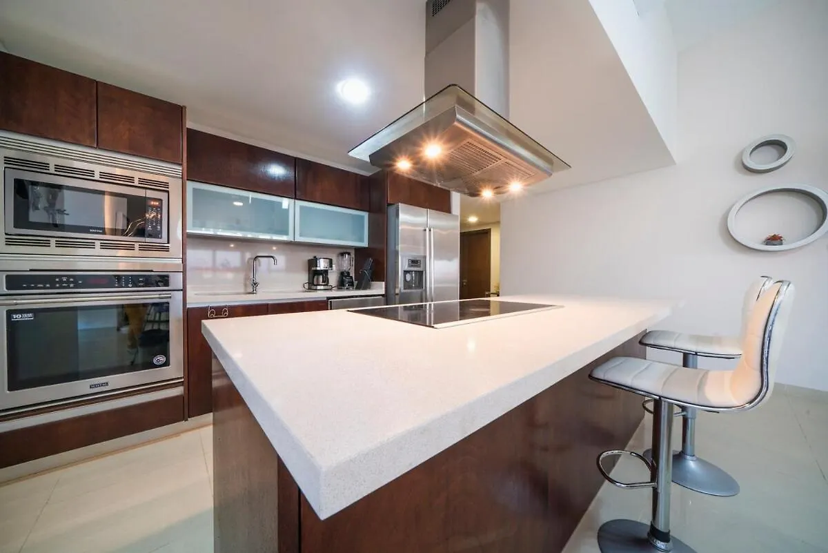 Luxury Ocean View Private Jacuzzi Mareazul Apartment Playa del Carmen